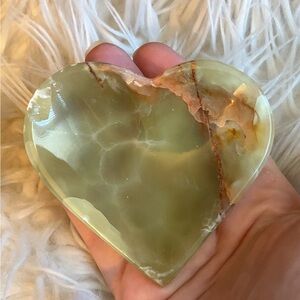 Green Onyx Heart Bowl